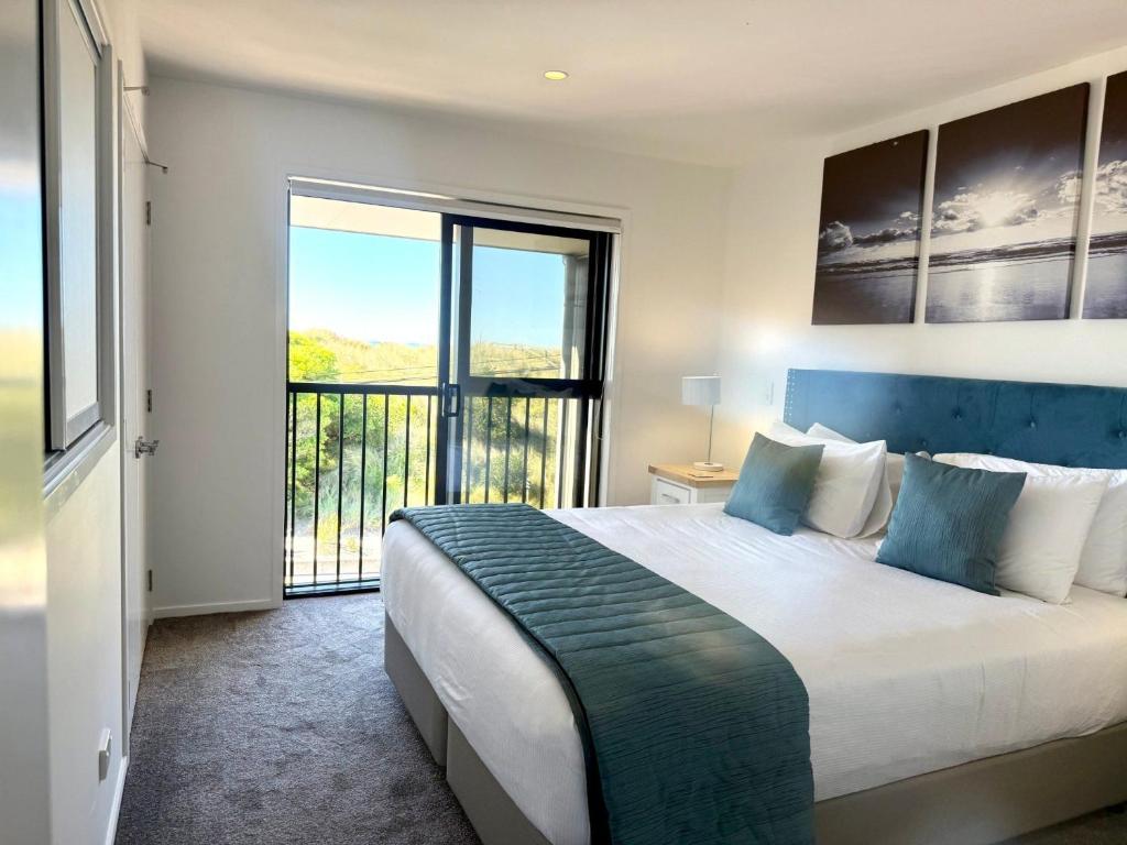 Beachfront Haven - Resim 22