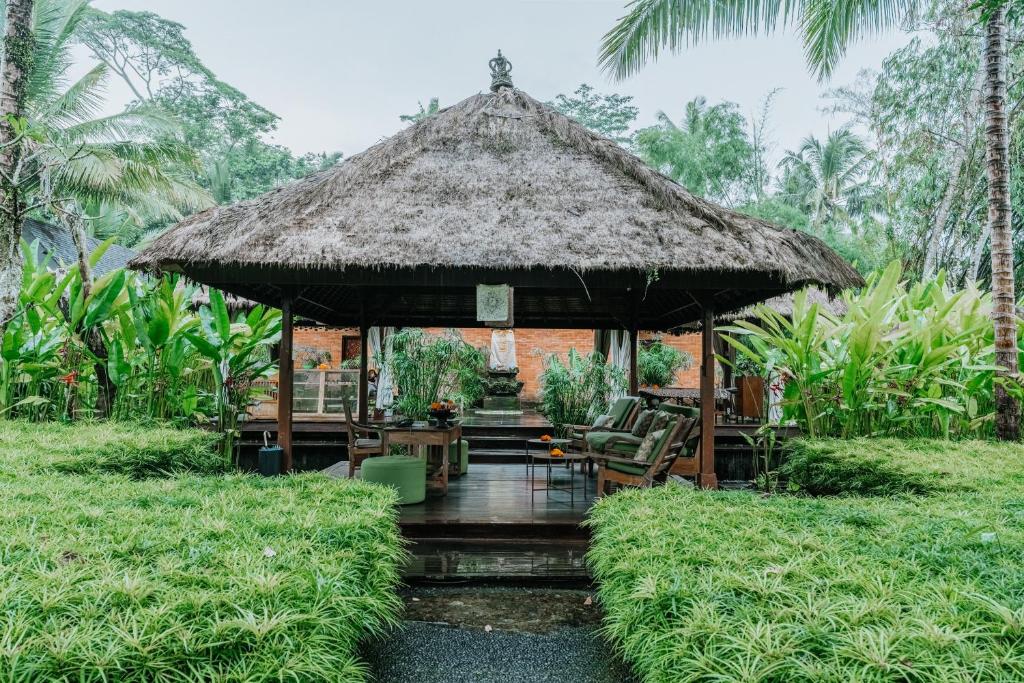 Samkhya Villas - Free 1x Floating Breakfast or Minibar - Photo 5