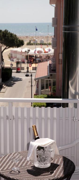Hotel Villa Maria - Single Room With Balcony And Partial Sea View