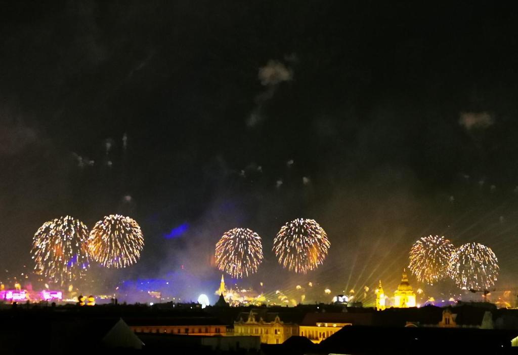 EST Grand Hotel Savoy - Resim 23