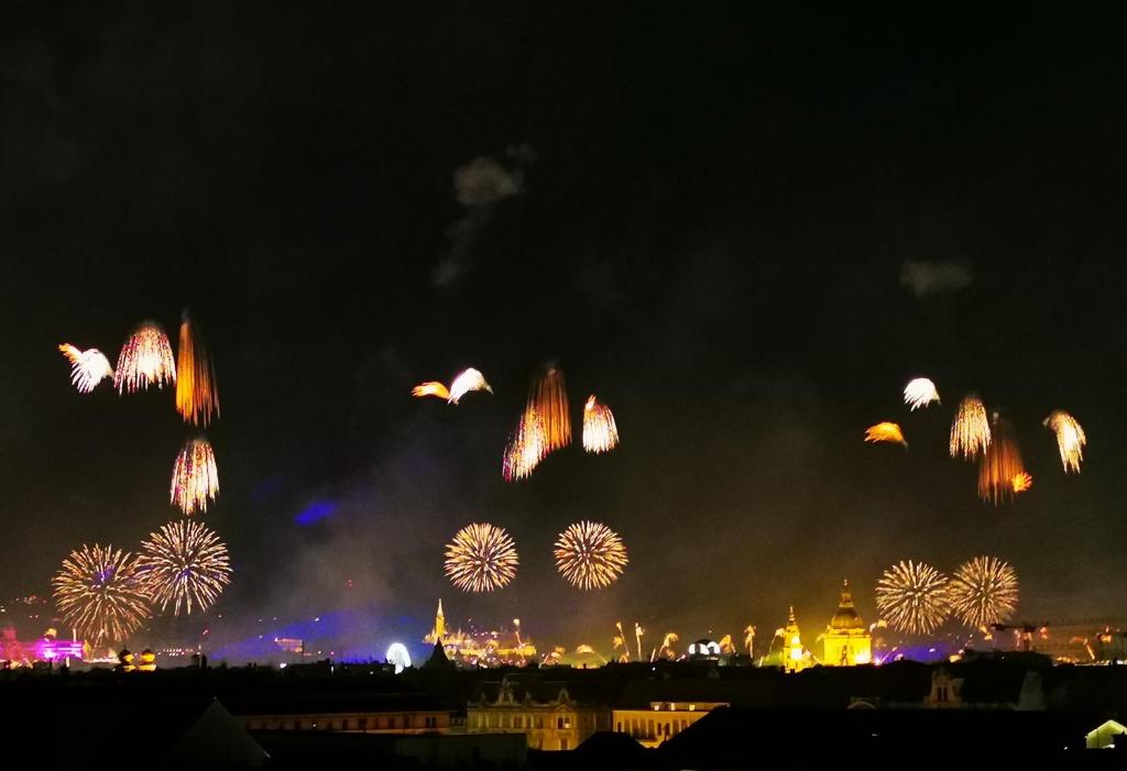 EST Grand Hotel Savoy - Resim 22