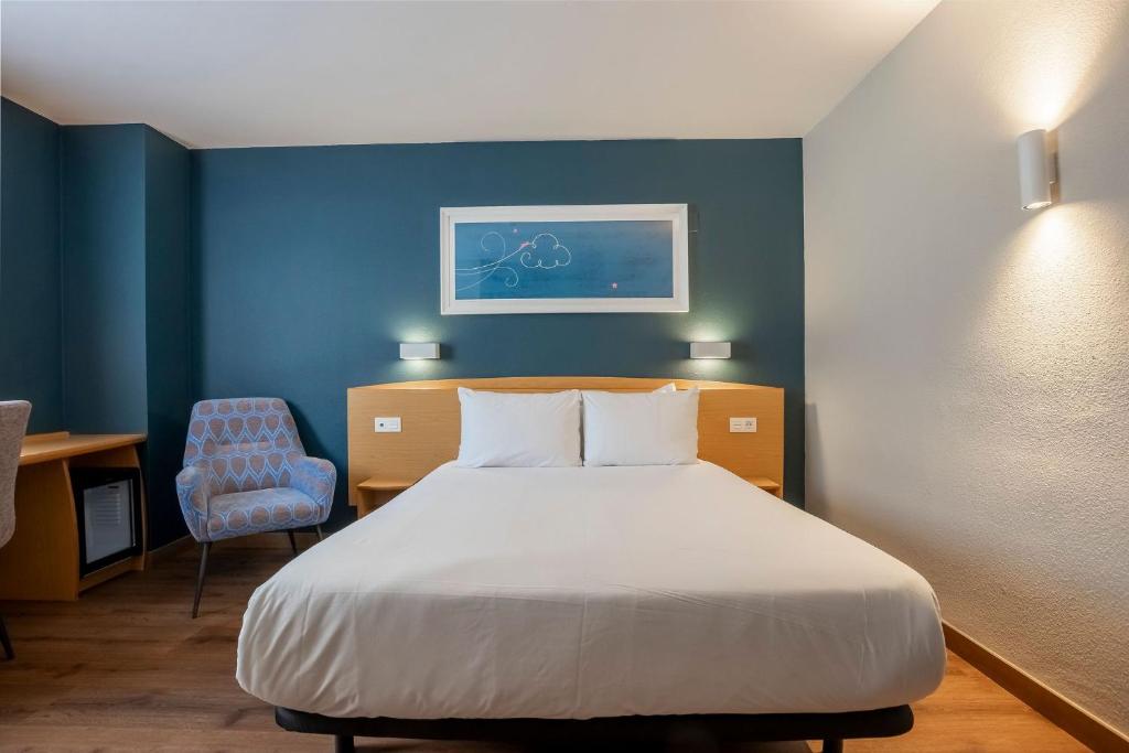 
Double Room - Disability Access
