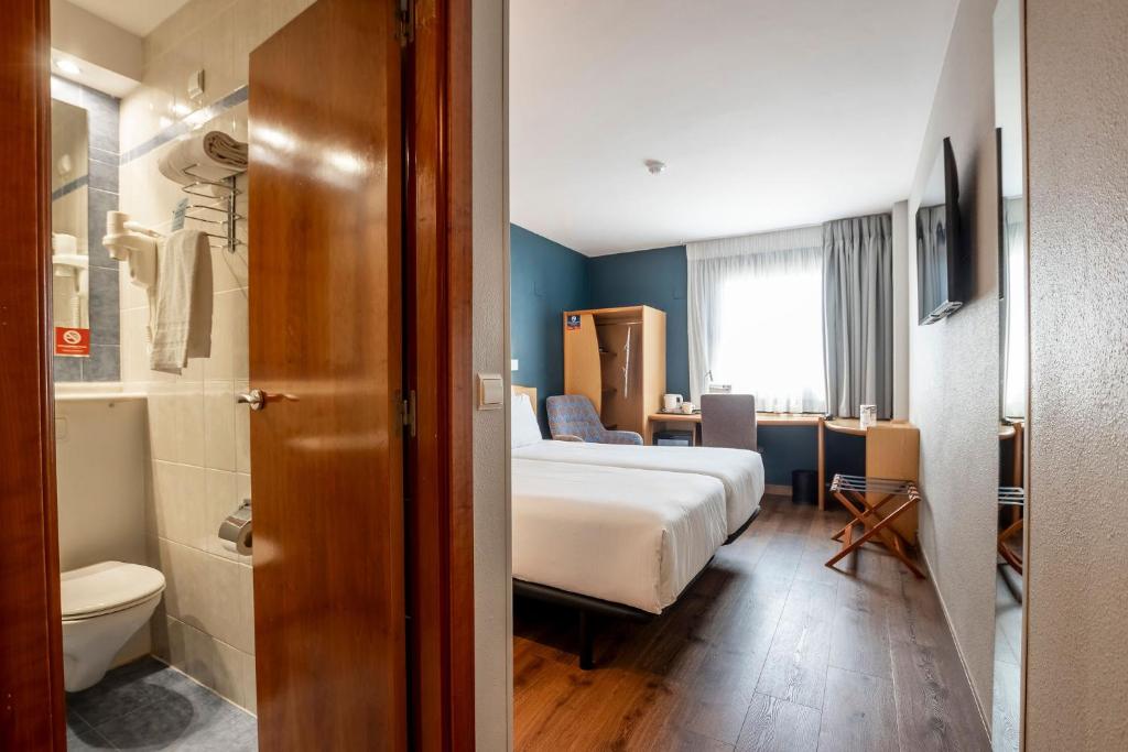 Travelodge Alicante Puerto - Resim 13