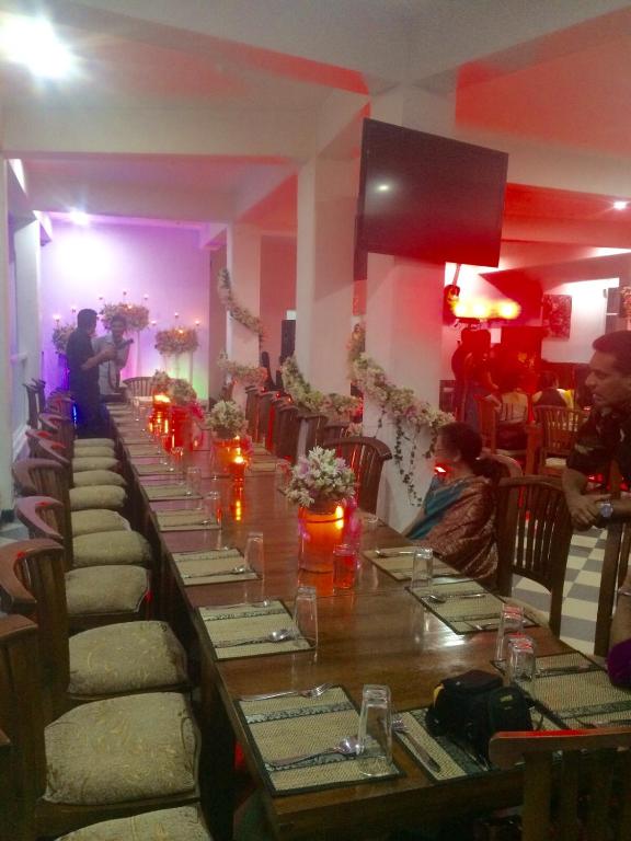 Restaurace v ubytování Kandy Supreme Hotel