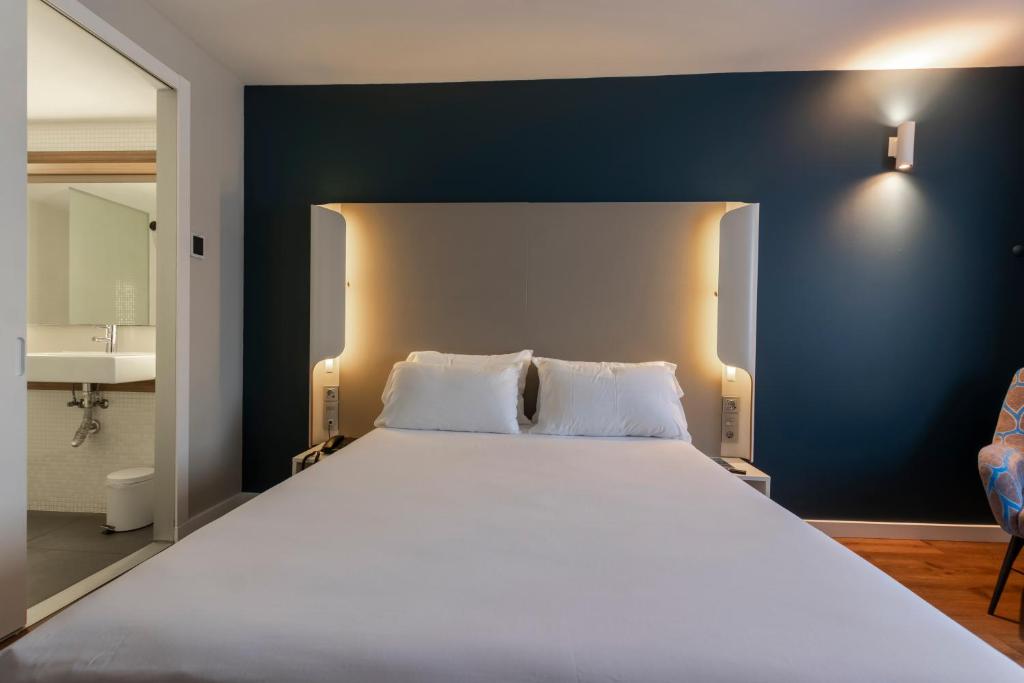 Travelodge Málaga Airport - Resim 15