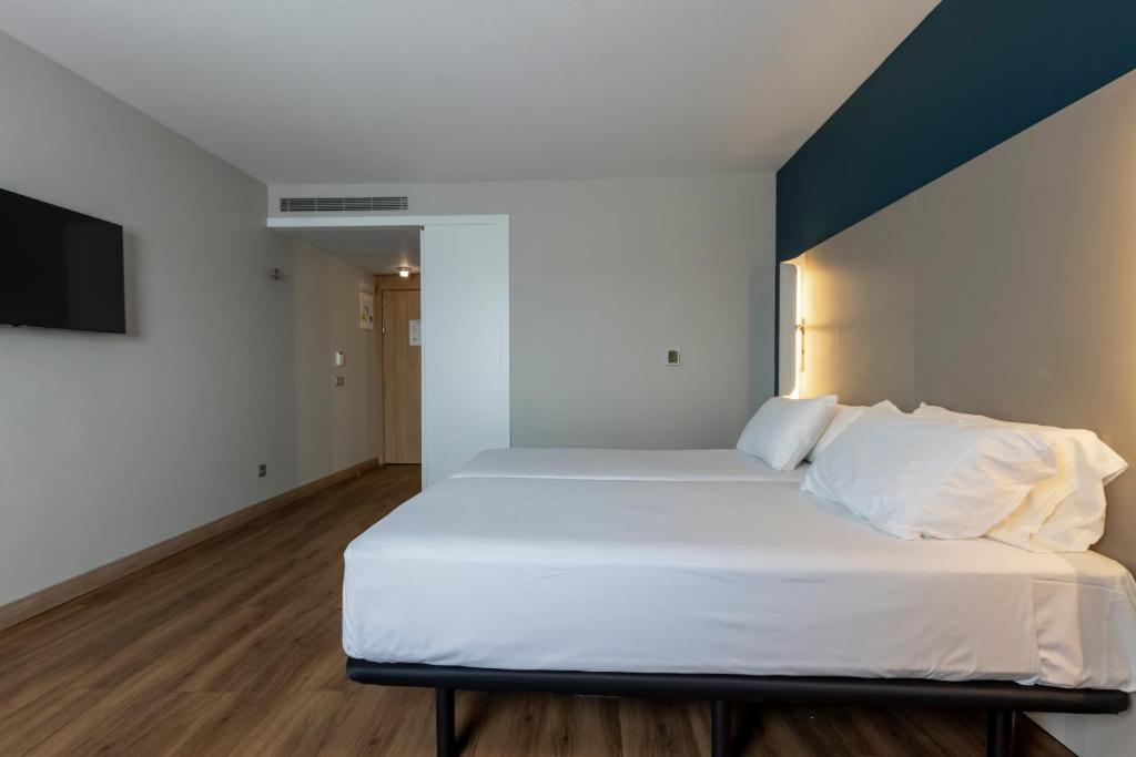 Travelodge Málaga Airport - Resim 18