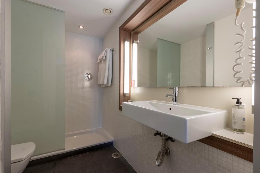 Travelodge Málaga Airport - Resim 30