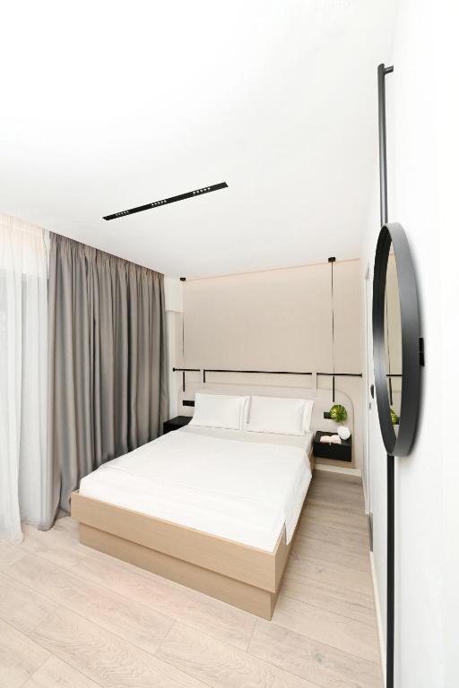 ICON Urban Living - 7