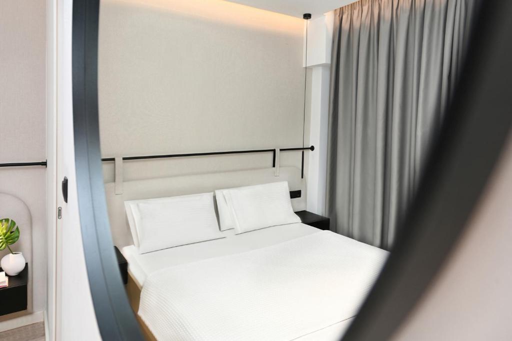 ICON Urban Living - 19