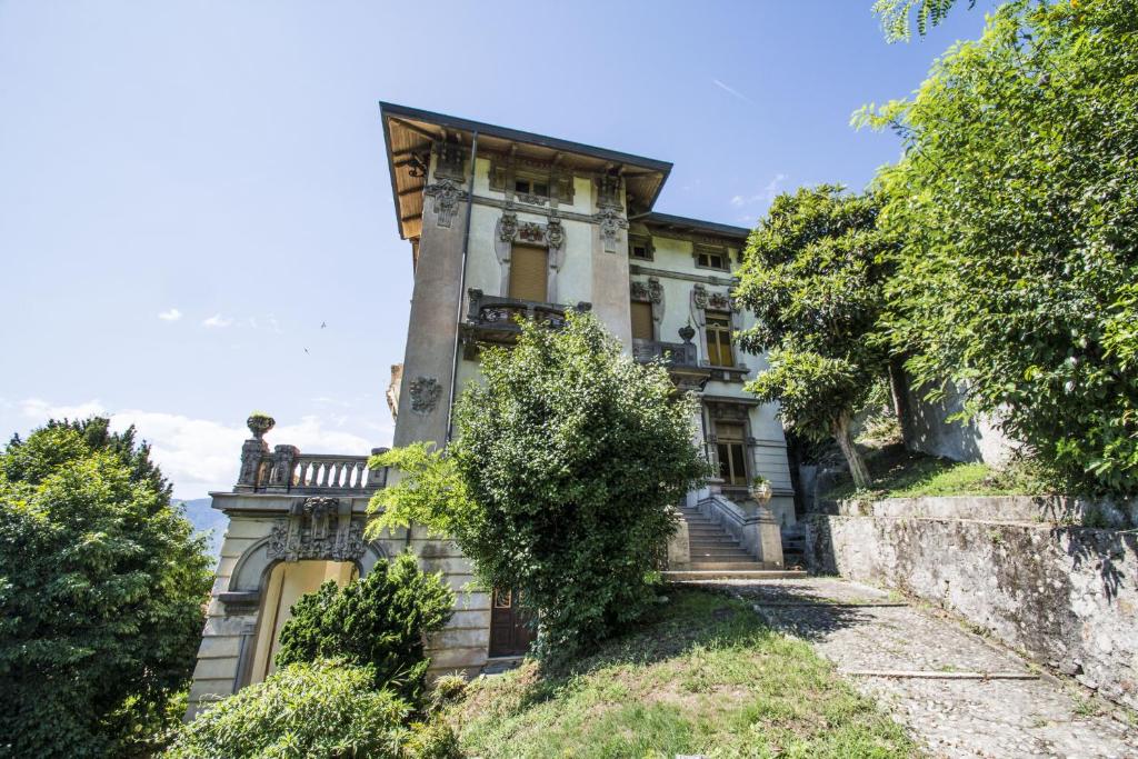 Budova, kde se apartmán nachází