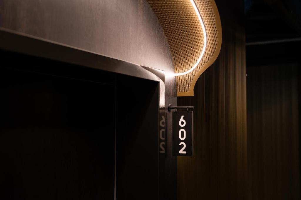 You Hotel Budapest - Handwritten Collection - Resim 18