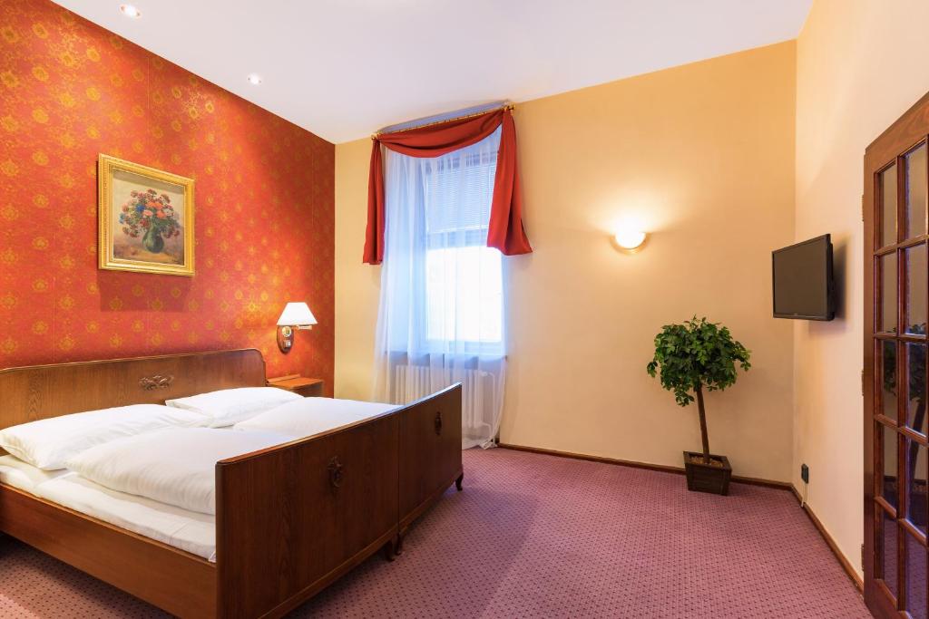 
Apartment (2 Adults)
