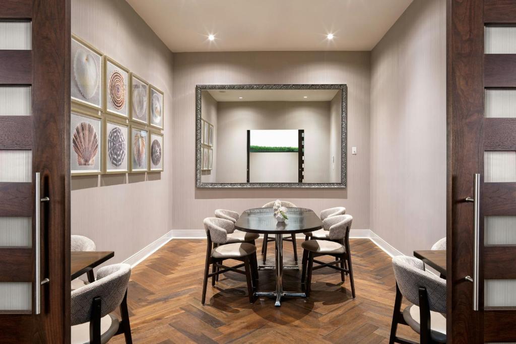 Victoria Marriott Inner Harbour - Resim 35