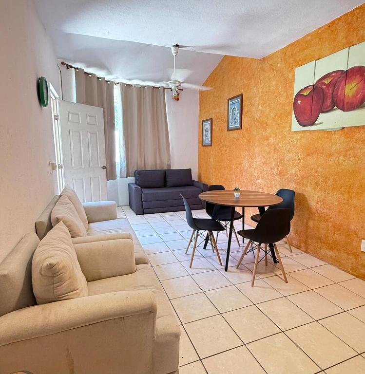 Χώρος καθιστικού στο Casa con Jacuzzi cerca de la Playa