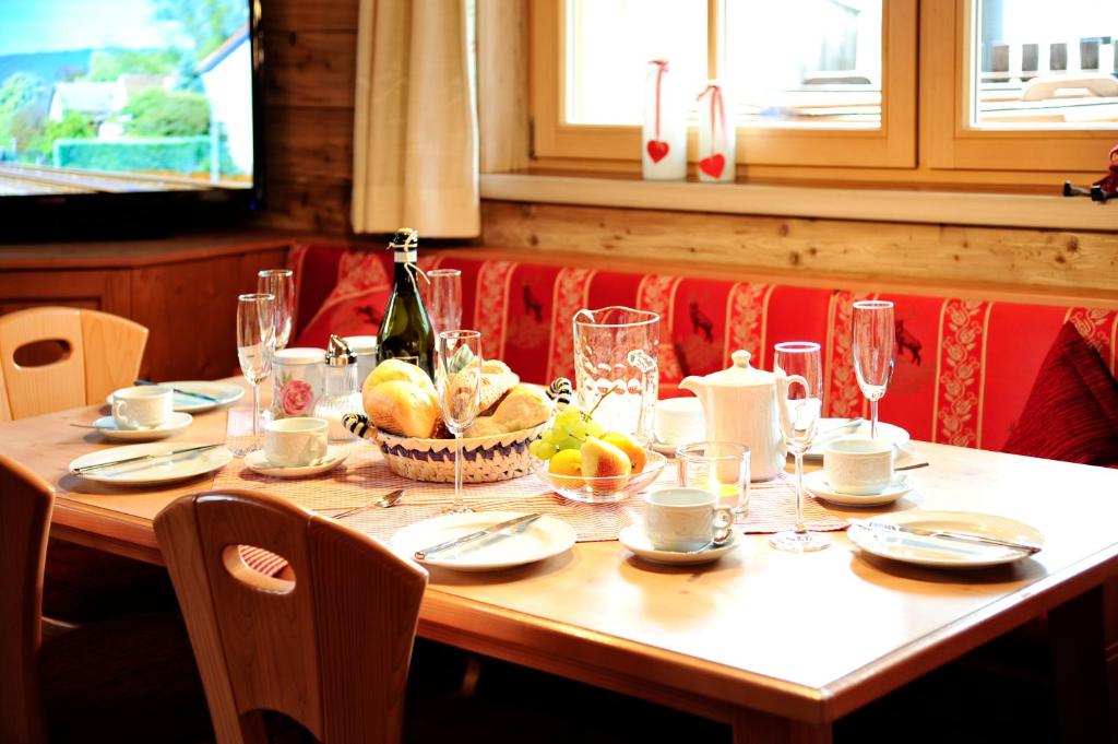 Nápoje v ubytování Luxury Chalets Wiesenruh