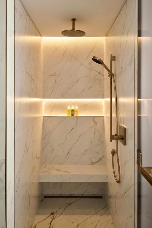 W Florence - Resim 40