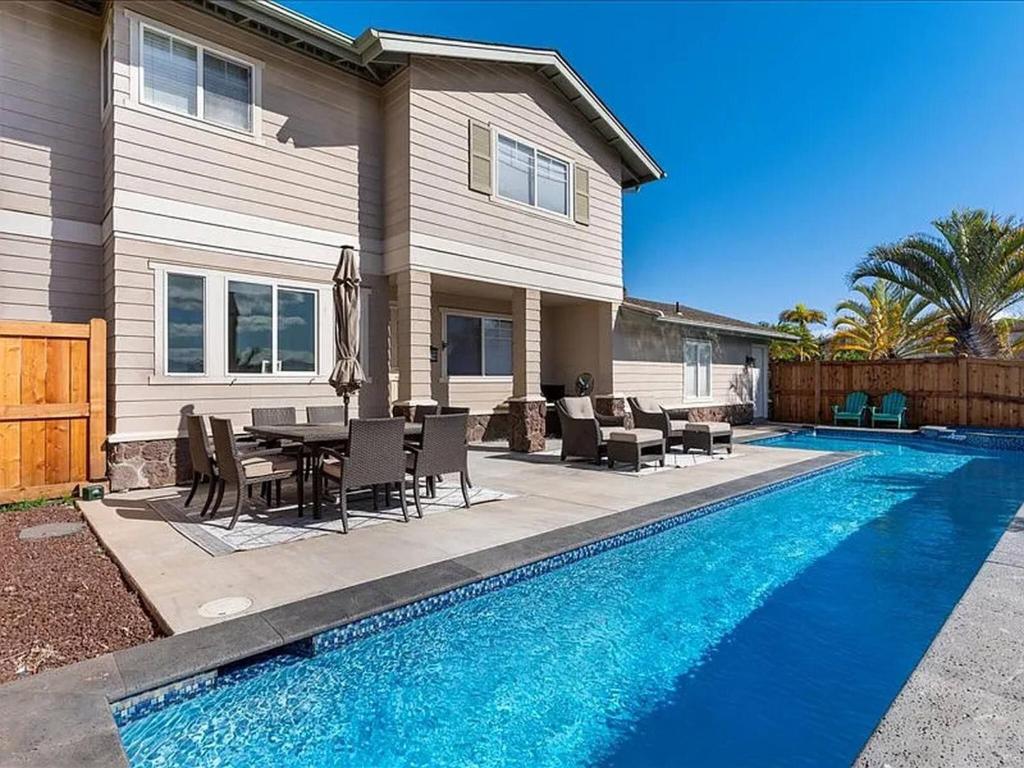 Πισίνα στο ή κοντά στο Kamaiki Circle Kahului Stay