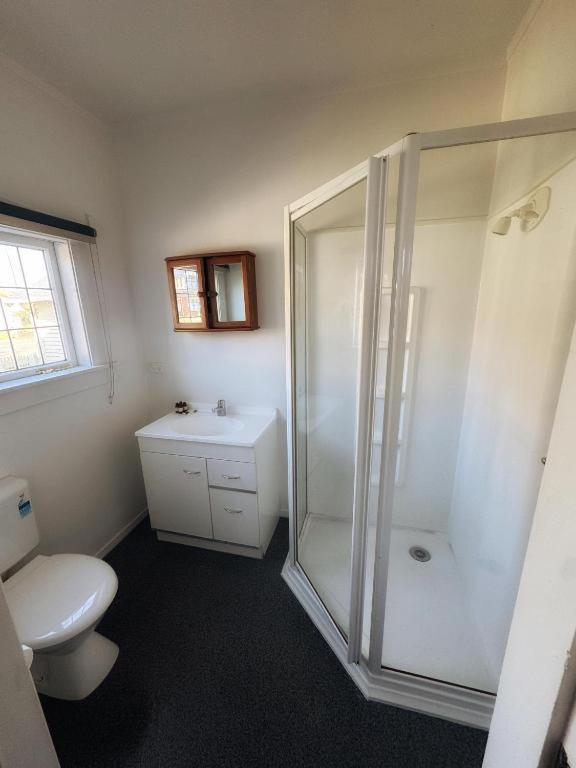 Champers Motor Inn - Resim 11