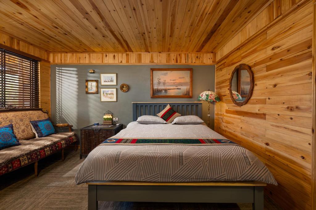Ta Phin Cottage - Double Room With Mountain View
