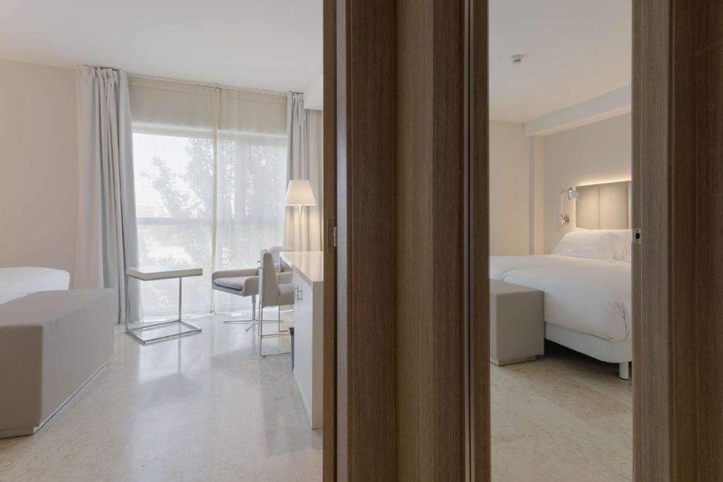 NH Ciudad de Zaragoza - Familienzimmer Mit Aussicht