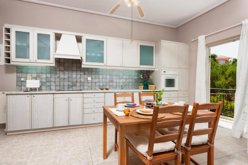 Galatea - Apartment With Sea View - Split Level