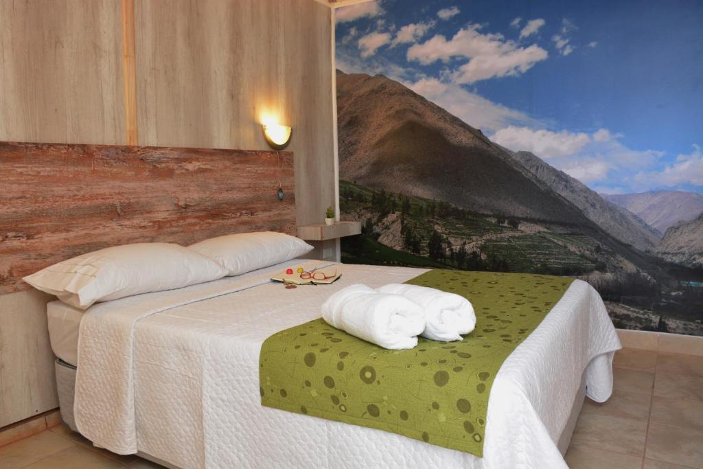 Nespecifikovaný výhled na hory nebo výhled na hory při pohledu z hostelu