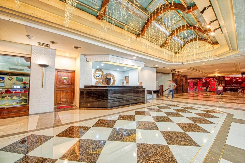 Curated visual reference: Lobby Access Penthouse Rentals In Mountain Vicinity Reference: Penthouse Studio W Mountain View And Balcony Chiang Mai Aktualisierte