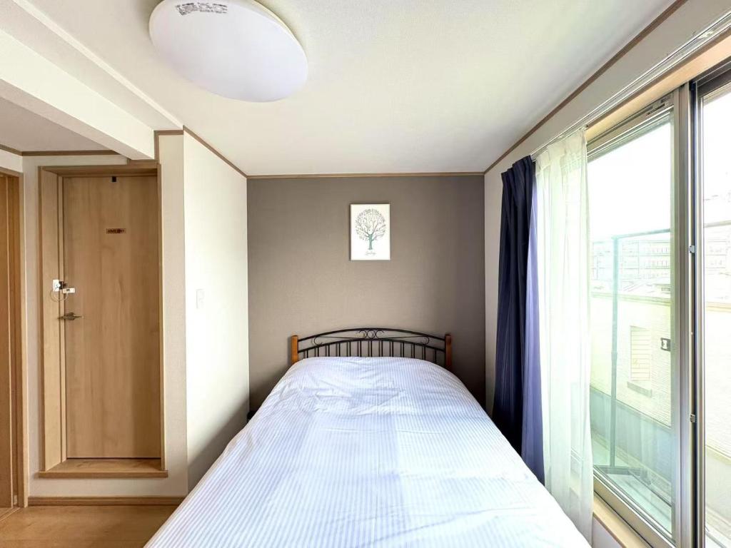 夏様二条南 6 min walk Nijo St, Entire private house, 3 bedrooms 