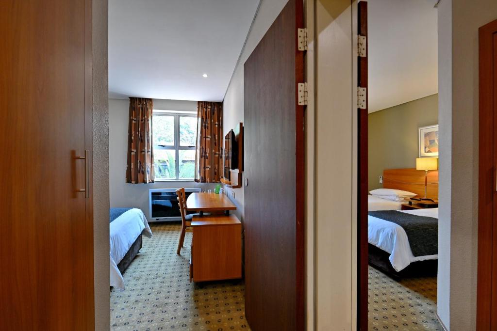 Road Lodge Sandton photo