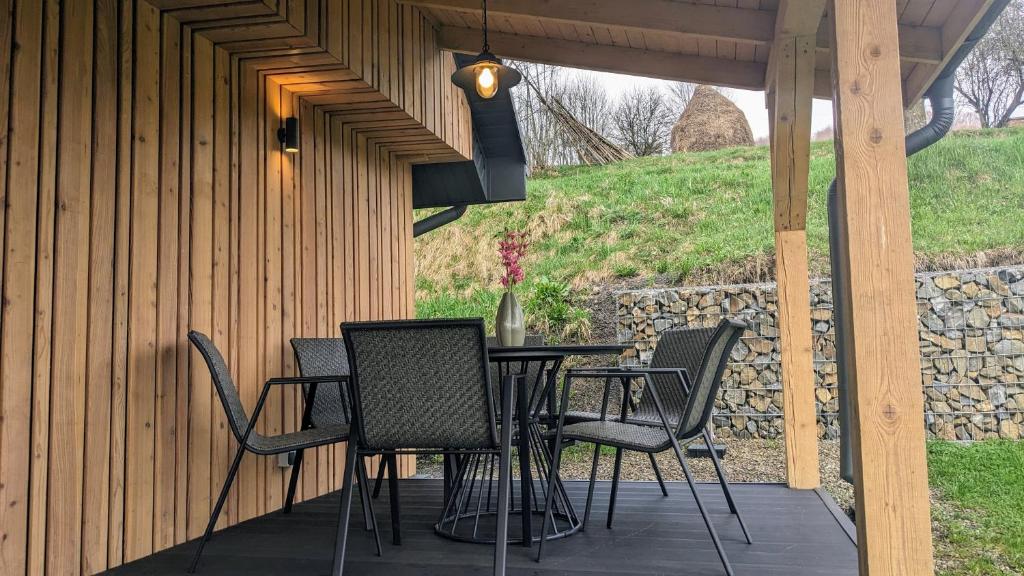 Φωτογραφία από το άλμπουμ του Lavochne Villas 