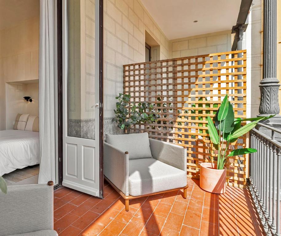 The Boulevard by Aspasios - Resim 8