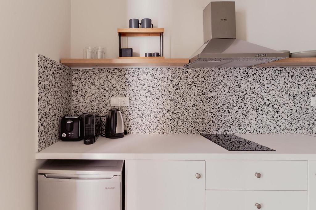 Vagabond Guesthouse - 6