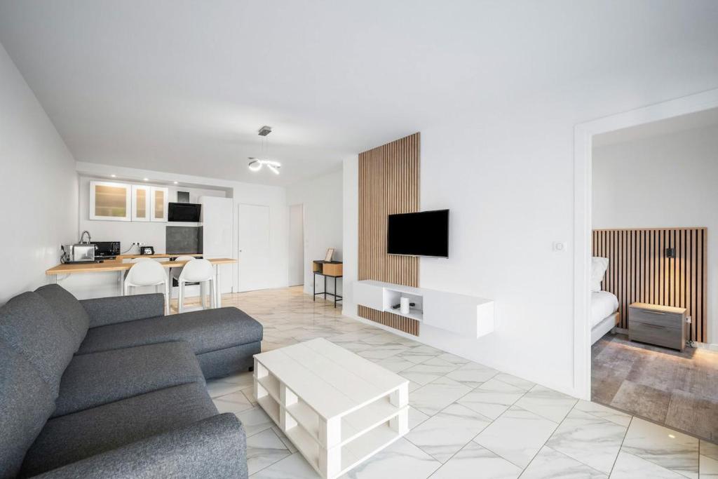 Køkken eller tekøkken på Le Carré dor- Tout Confort -Hyper centre - Plage