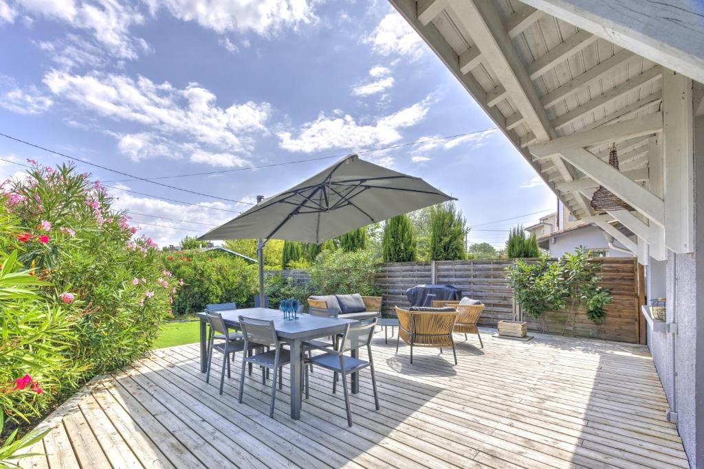 Vườn quanh Villa Manava - Climatisée avec terrasse et jardin