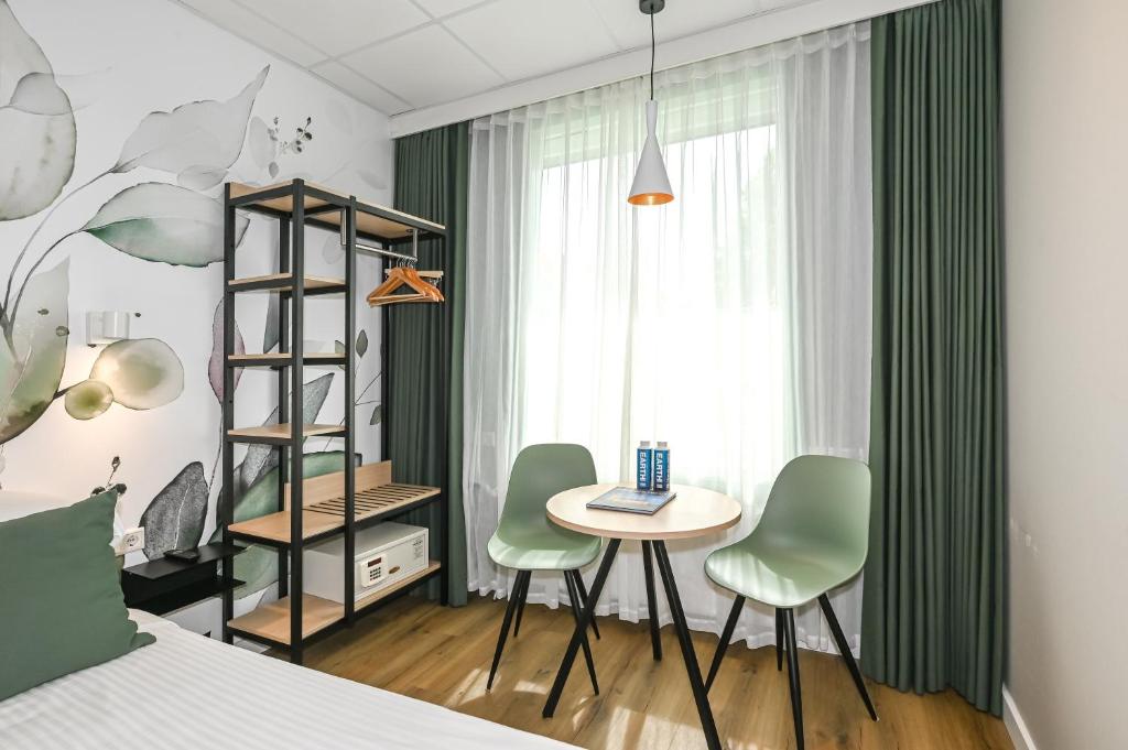 Court Garden Hotel - Resim 29