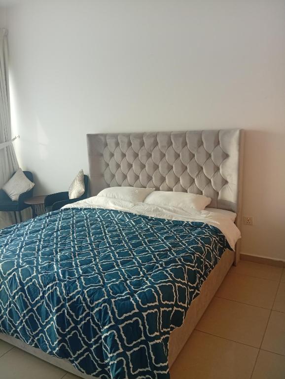 Nice room inside sea view apartment