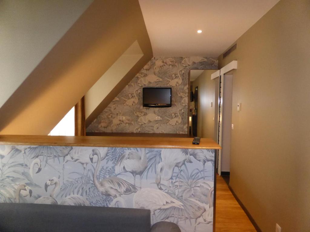 Excelsior Batignolles - Resim 36