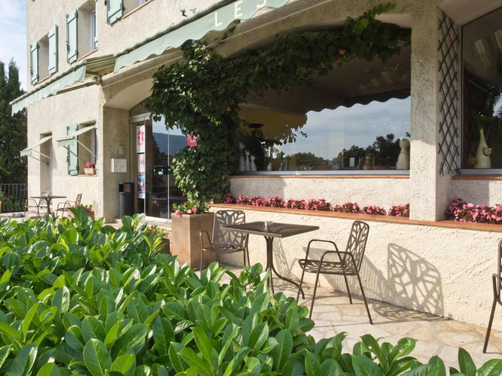 Zahrada ubytování Hotel Les Oliviers