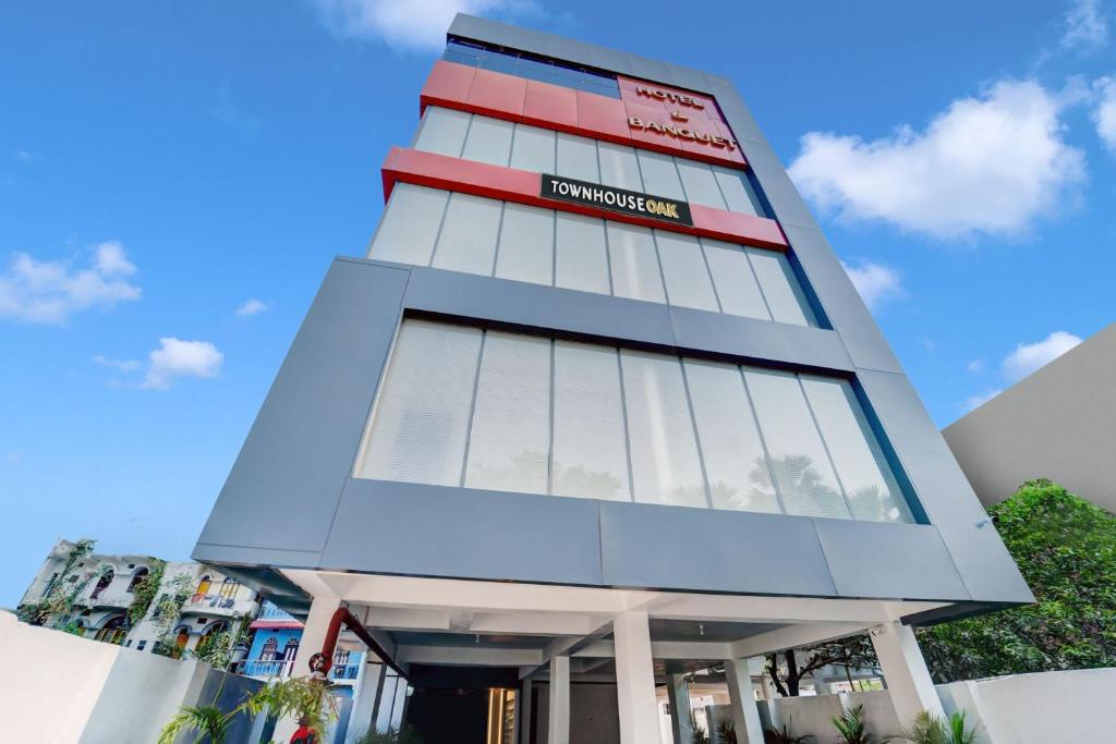 Hotel The Dev Regency