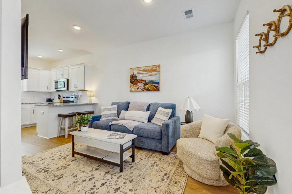 Et opholdsområde på Bowen Village 2003