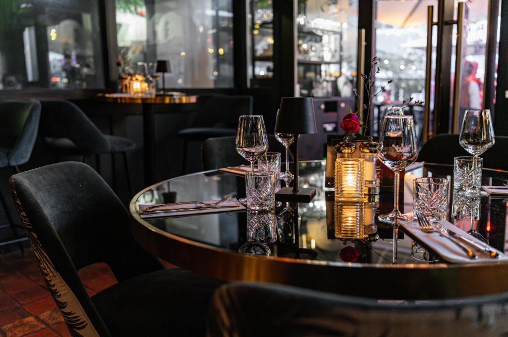 Ambassador City Centre Hotel - Resim 21