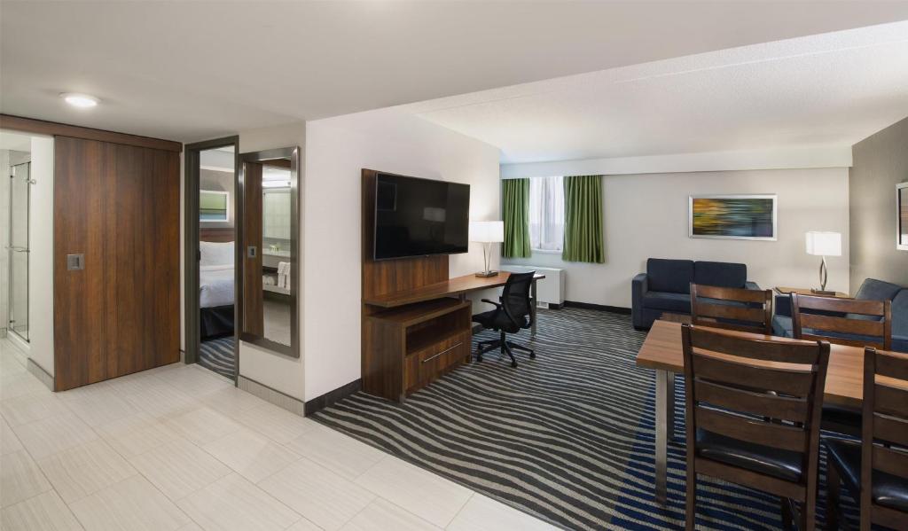 Birchwood Inn, BW Premier Collection - Resim 26