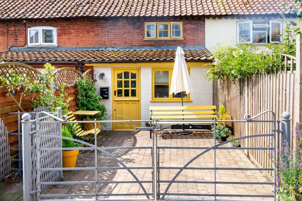 Pineapple Cottage - Housity