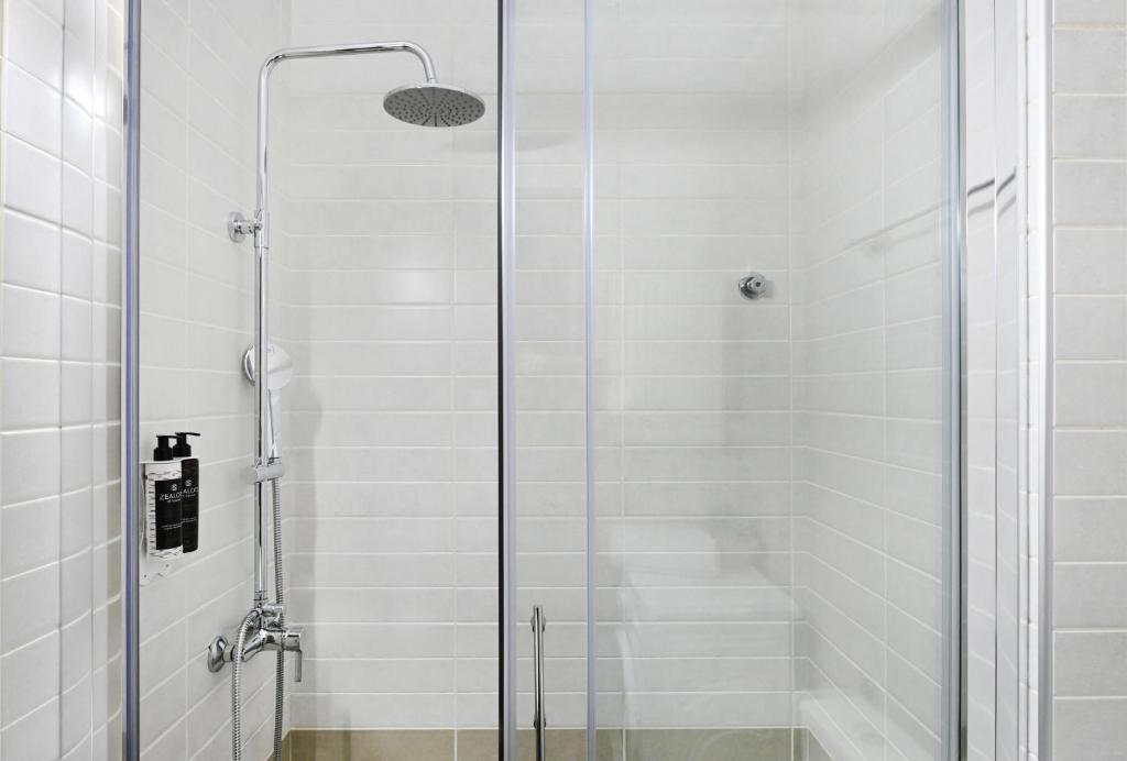 Icon Premium Apartments - 3