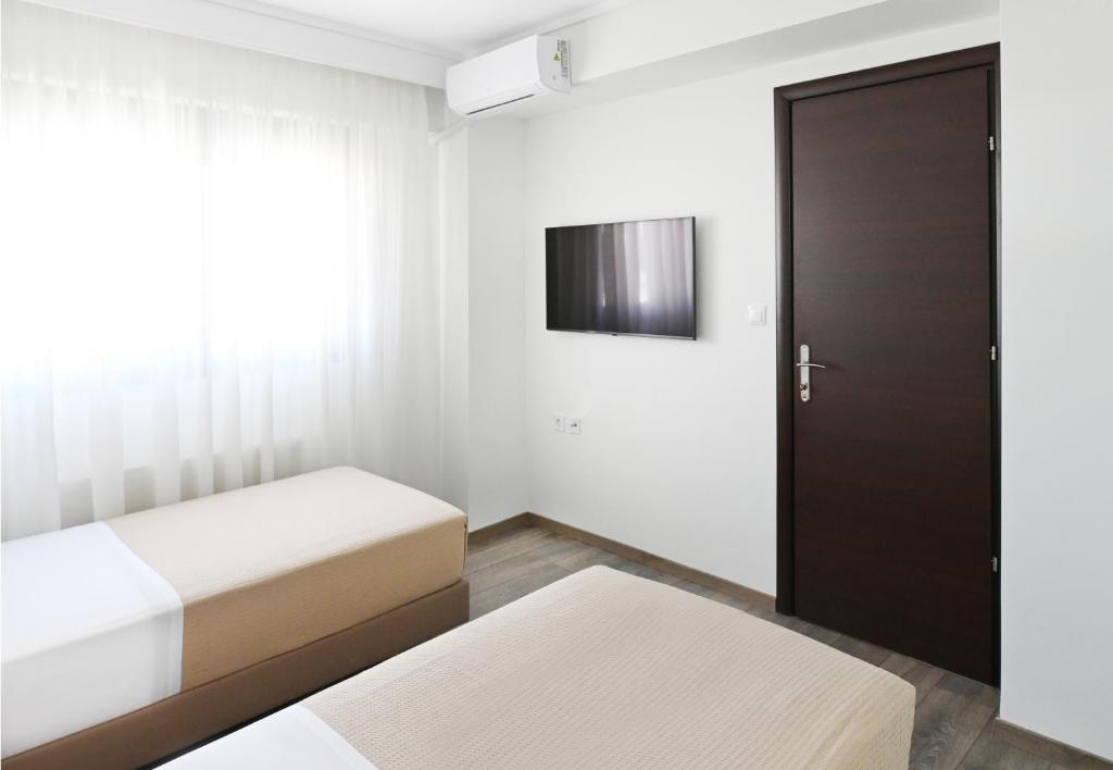 Icon Premium Apartments - 8