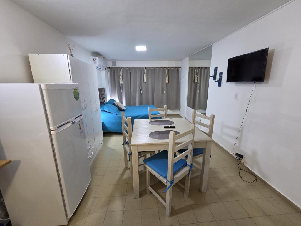 Kuchyň nebo kuchyňský kout v ubytování Monoambiente cómodo zona centro