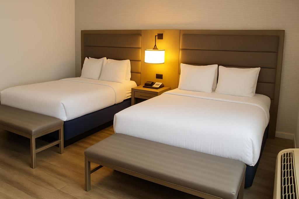 Cherry Orchard Inn - 