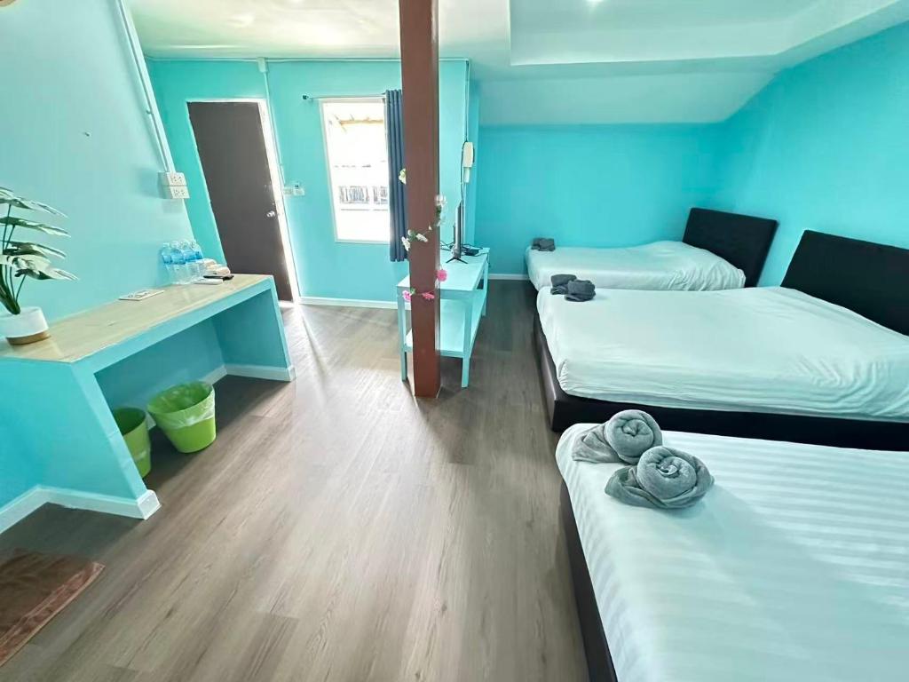 Koh Chang Baanrimtalay - 19