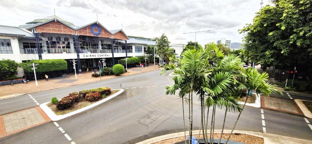 The Grand Hotel Cairns