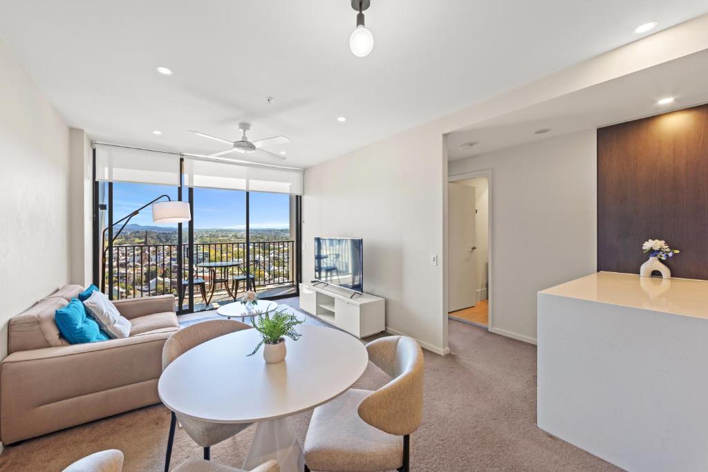 Spire Residences by CLLIX - Resim 7